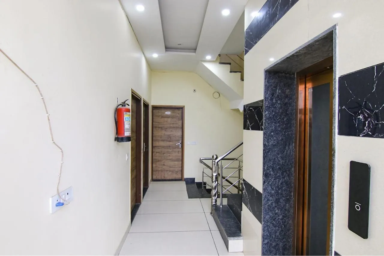 Fabexpress Rd Hotel Zirakpur