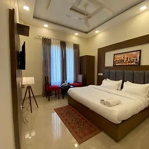 3* Hotel Woodlark - A Peaceful