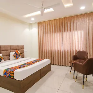 Fabhotel Prism Grand Hotel